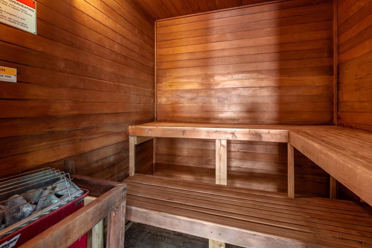 Best Western PLUS Sparta Trail Lodge Extérieur photo