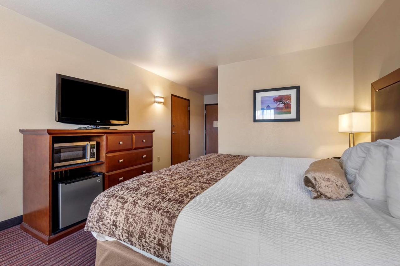 Best Western PLUS Sparta Trail Lodge Extérieur photo